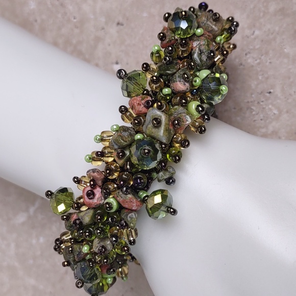 Gemstone Nuggets/Crystal/Seed Bead Bracelet - Picture 3 of 5